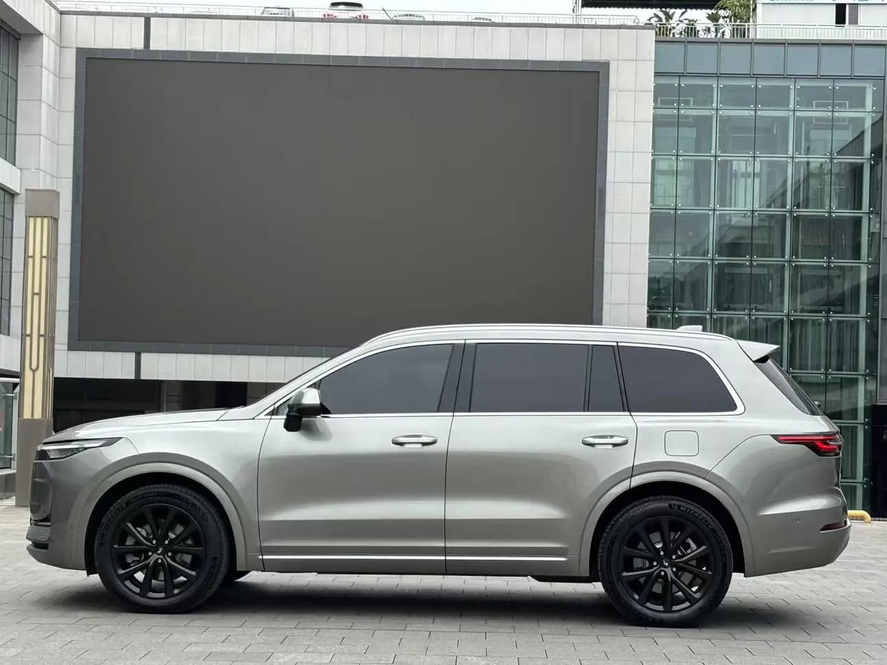 Lixiang ONE 2022 г. 50127 км. — фото 4