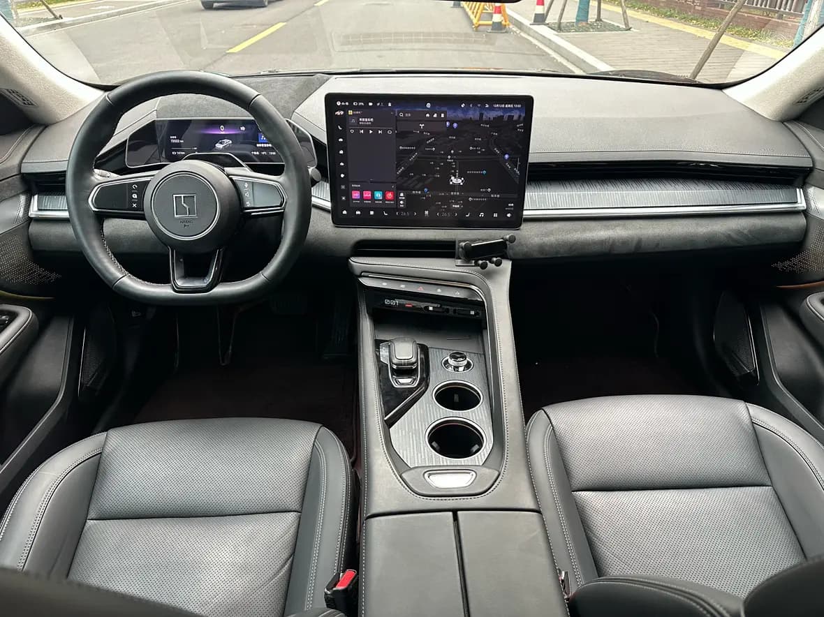 ZEEKR 001 2022 г. 72011 км. — фото 13