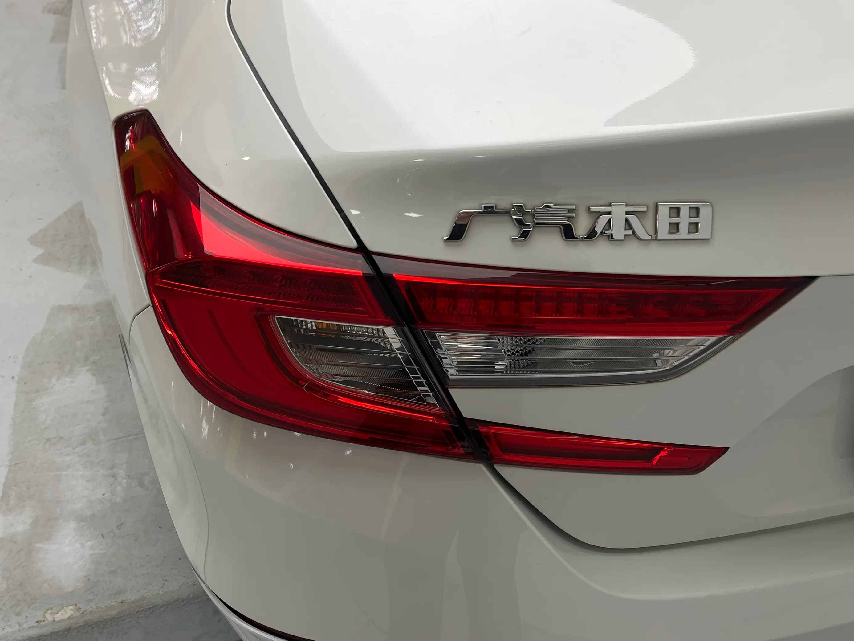 Honda Accord 2021 г. 106800 км. — фото 13