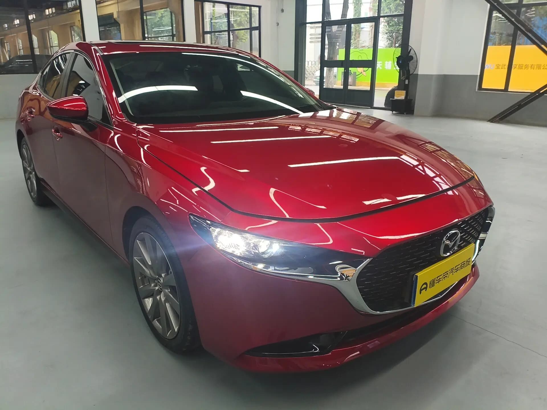 Mazda Axela 2022 г. 45503 км. — фото 5