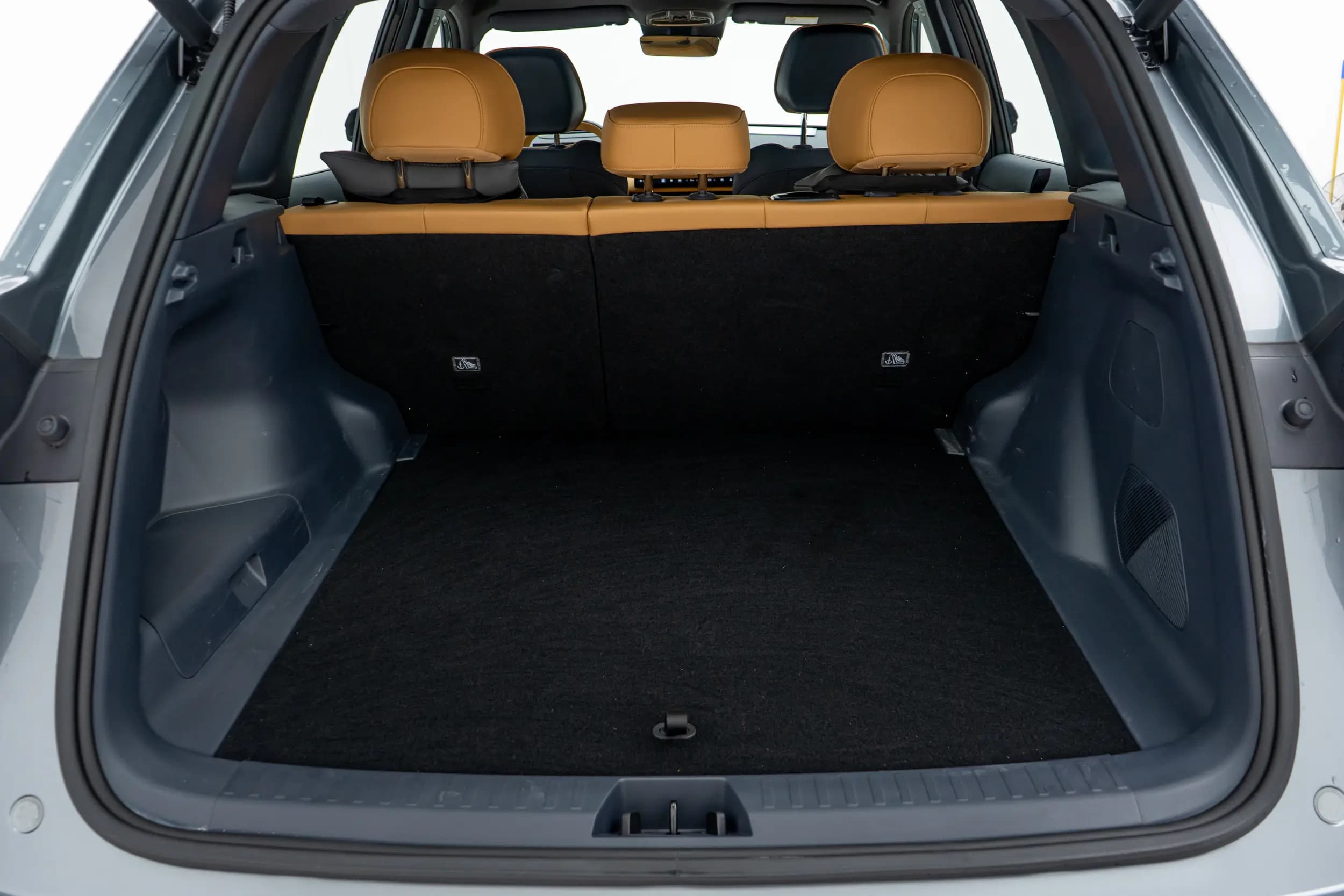 Geely Galaxy Starship 7 EM-i 2025 г. 7530 км. — фото 20