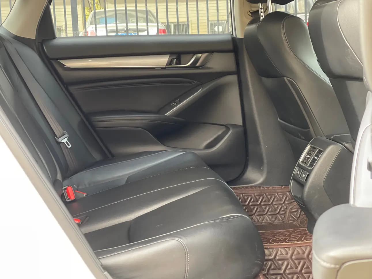 Honda Accord 2022 г. 52000 км. — фото 15