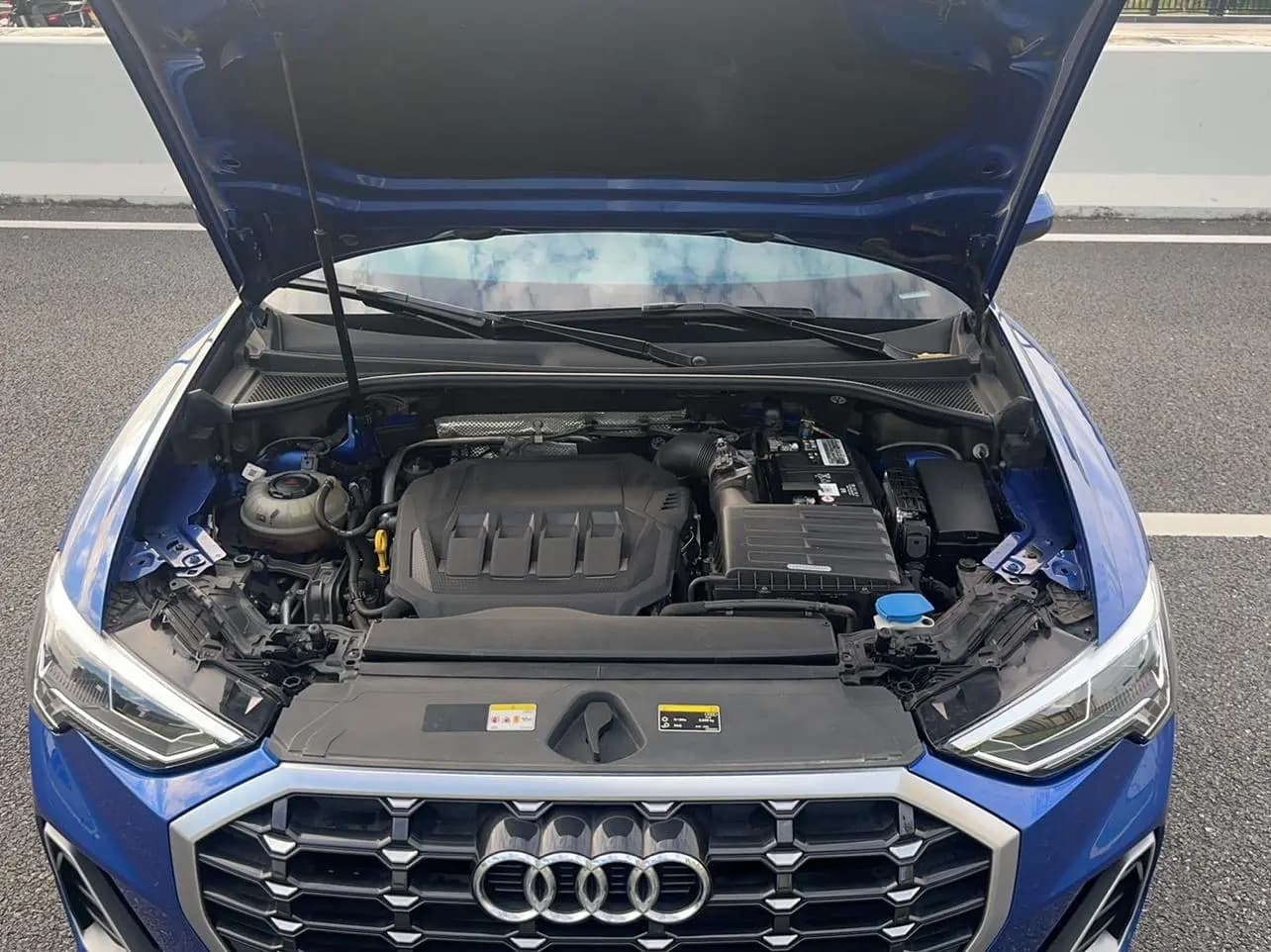 Audi Q3 2021 г. 43000 км. — фото 7