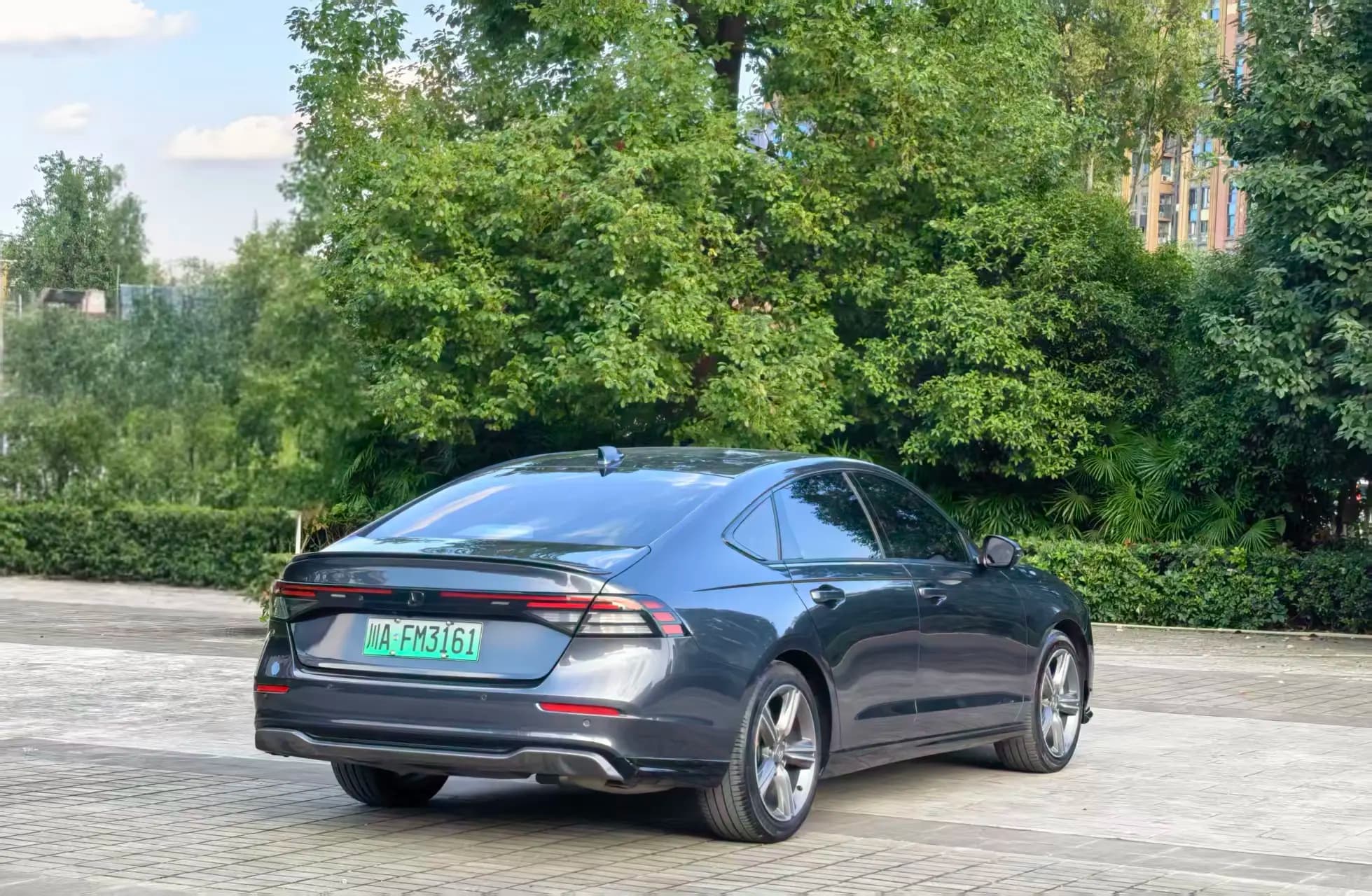 Honda Accord PHEV 2023 г. 30000 км. — фото 7