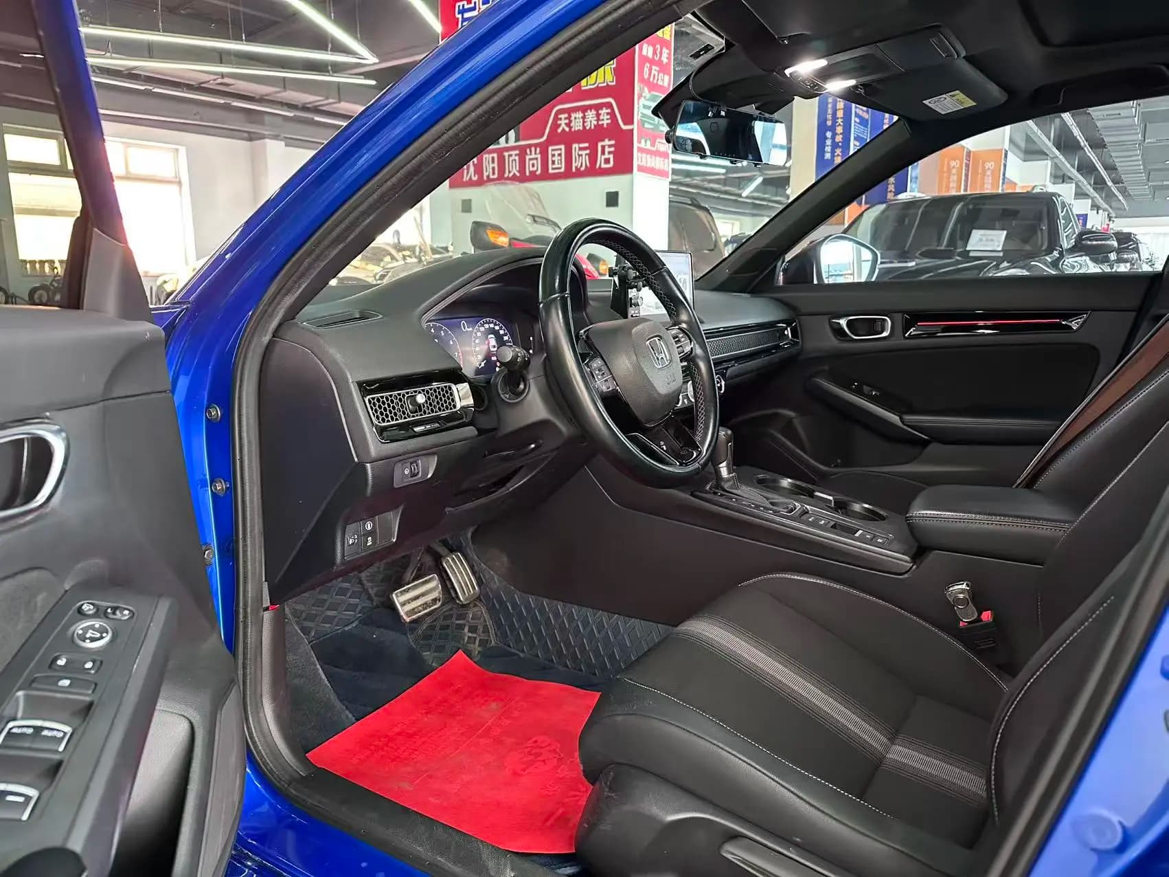 Honda Civic 2022 г. 95126 км. — фото 12