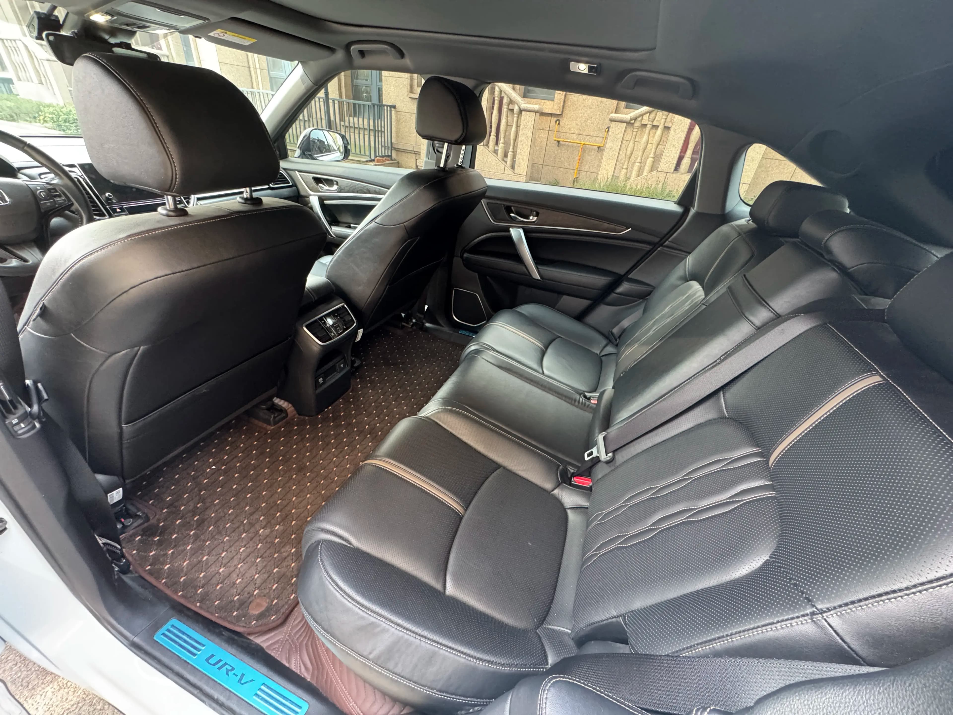 Honda UR-V 2023 г. 35008 км. — фото 14