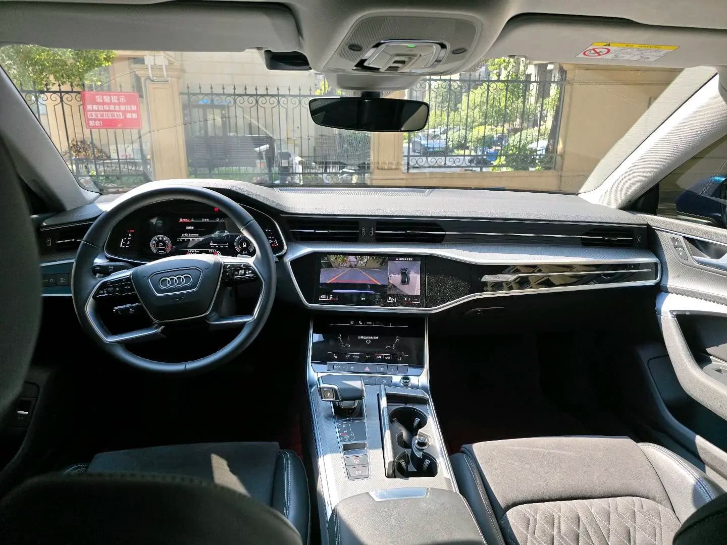 Audi A7L 2024 г. 24000 км. — фото 11