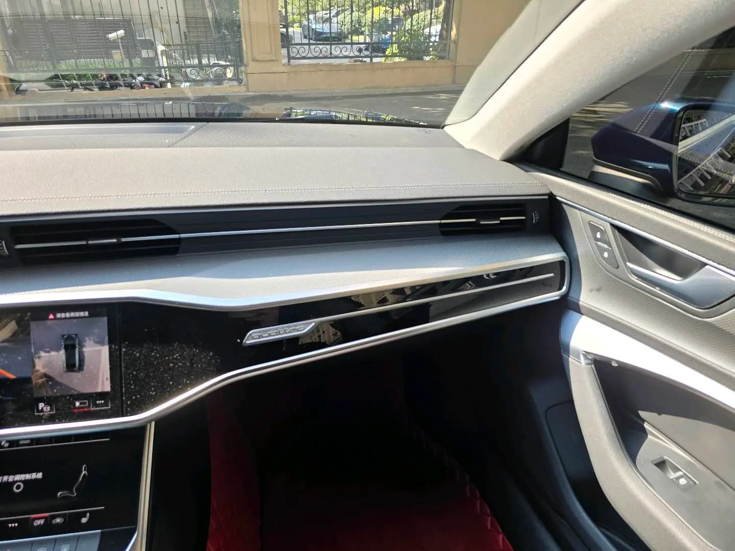 Audi A7L 2024 г. 24000 км. — фото 9