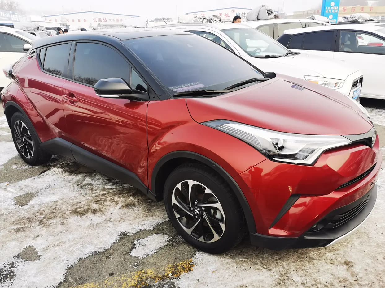 Toyota C-HR Hybrid 2021 г. 40064 км. — фото 3