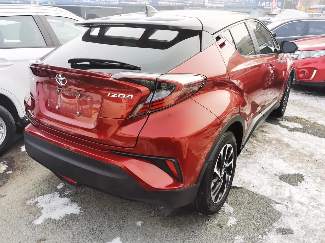 Toyota C-HR Hybrid 2021 г. 40064 км. — фото 6