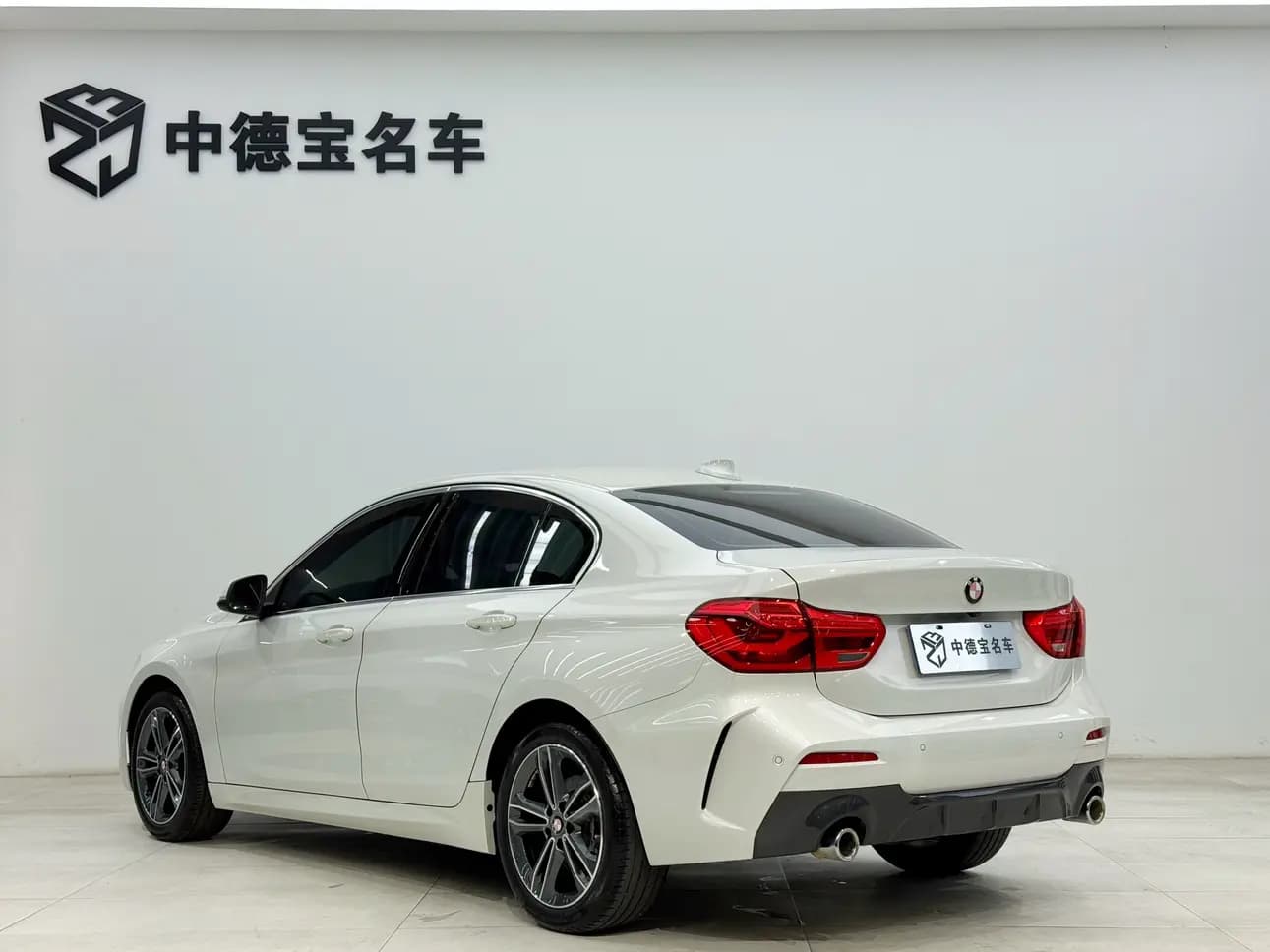 BMW 1 Series 2021 г. 45011 км. — фото 4