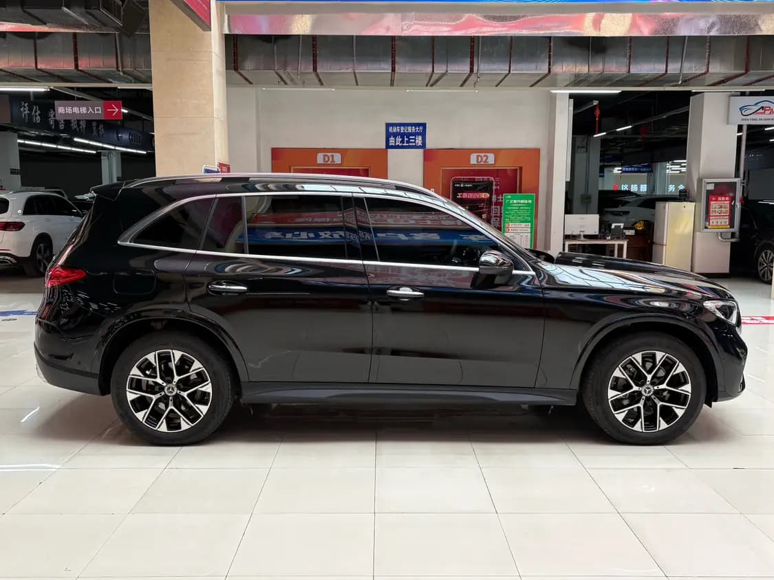 Mercedes-Benz GLC 2024 г. 4356 км. — фото 6