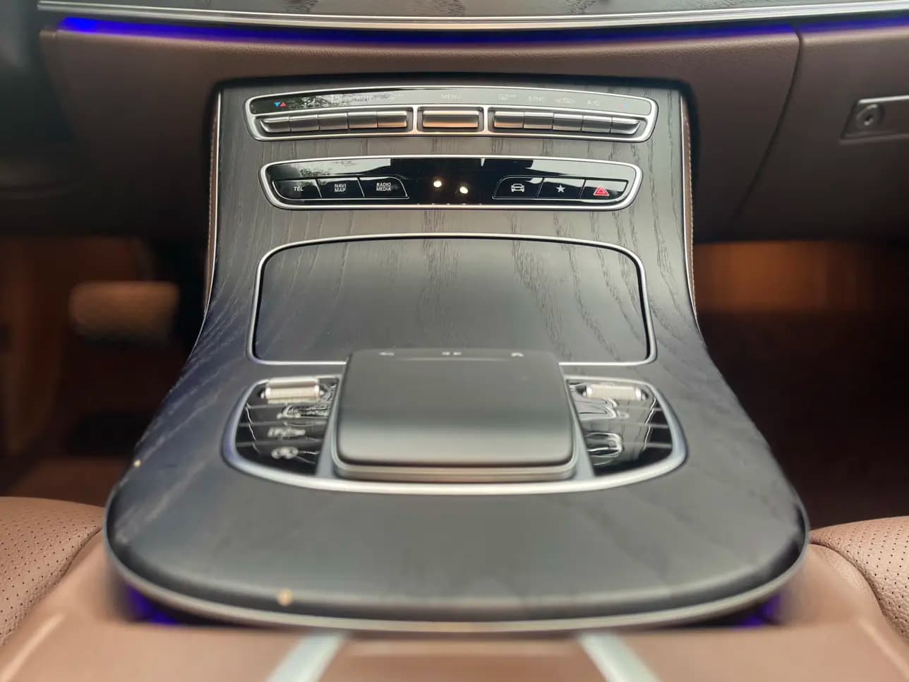 Mercedes-Benz E-Class 2022 г. 50129 км. — фото 14