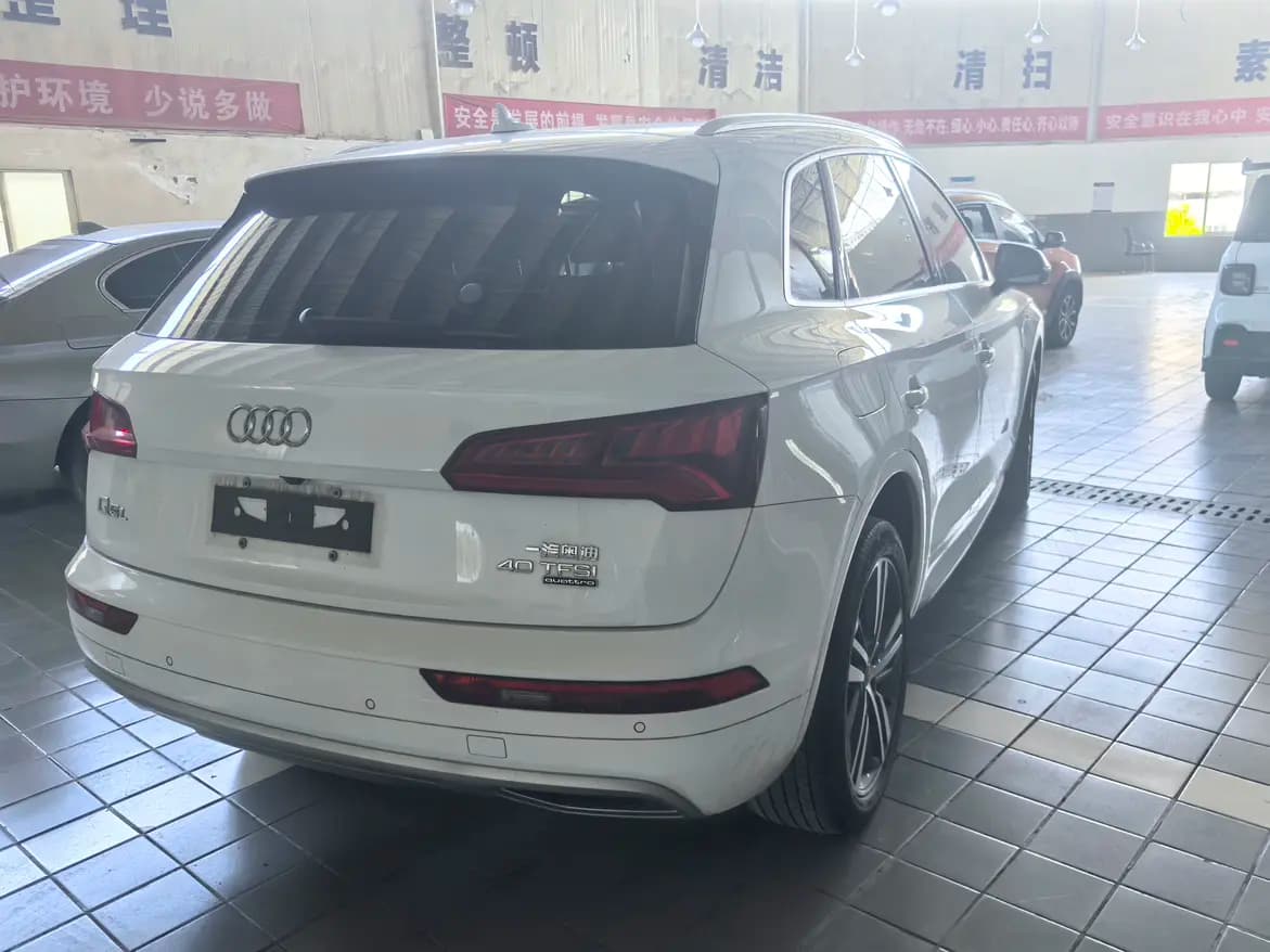 Audi Q5L 2021 г. 56442 км. — фото 6