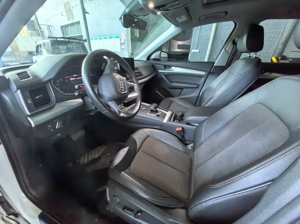 Audi Q5L 2021 г. 56442 км. — фото 10