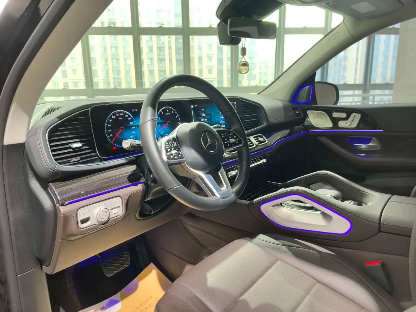 Mercedes-Benz Mercedes Benz GLS 2022 г. 47051 км. — фото 20