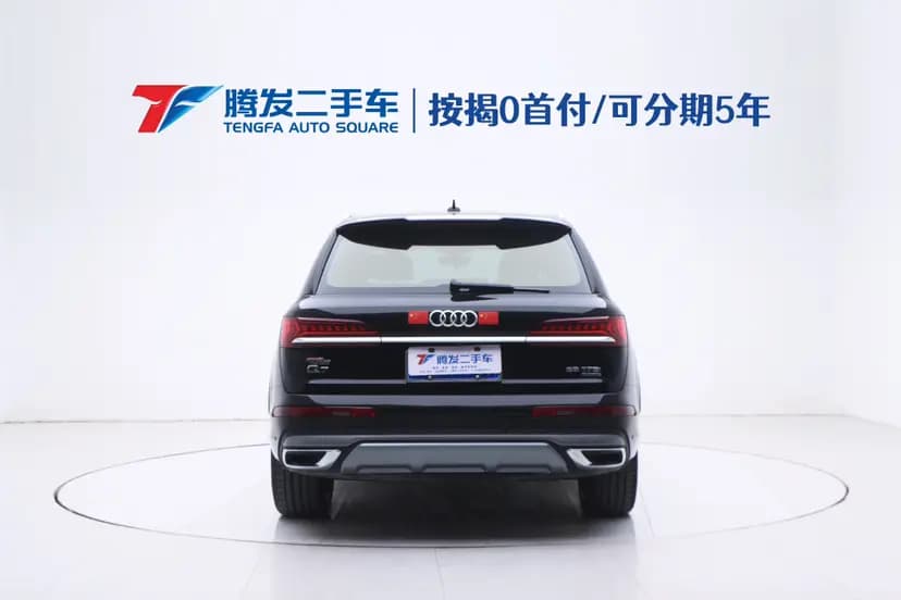 Audi Q7 2022 г. 87040 км. — фото 3