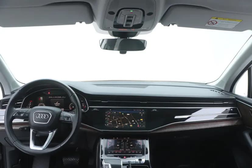 Audi Q7 2022 г. 87040 км. — фото 4
