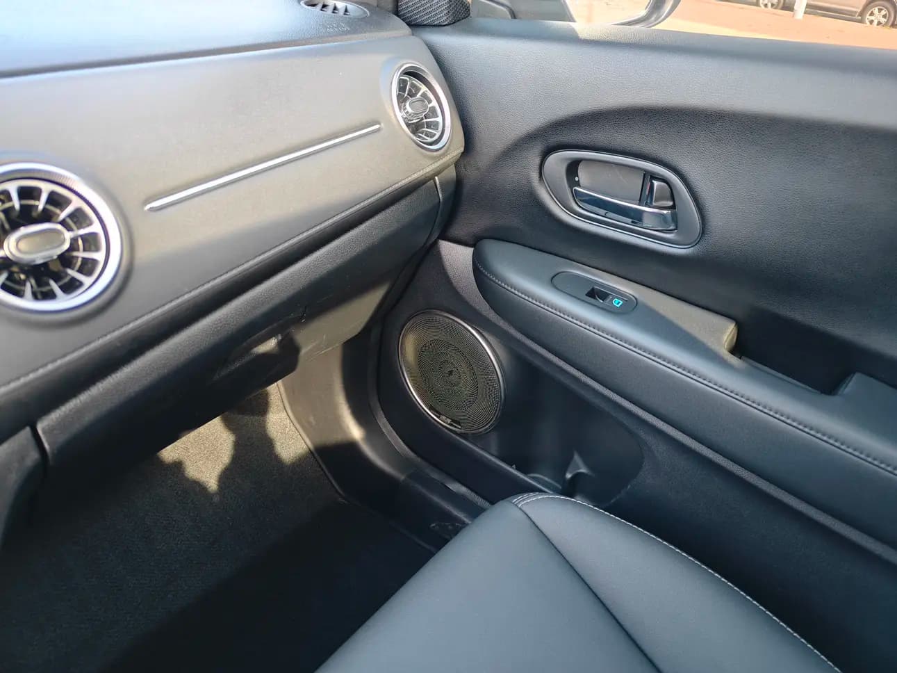Honda WR-V 2022 г. 65026 км. — фото 10