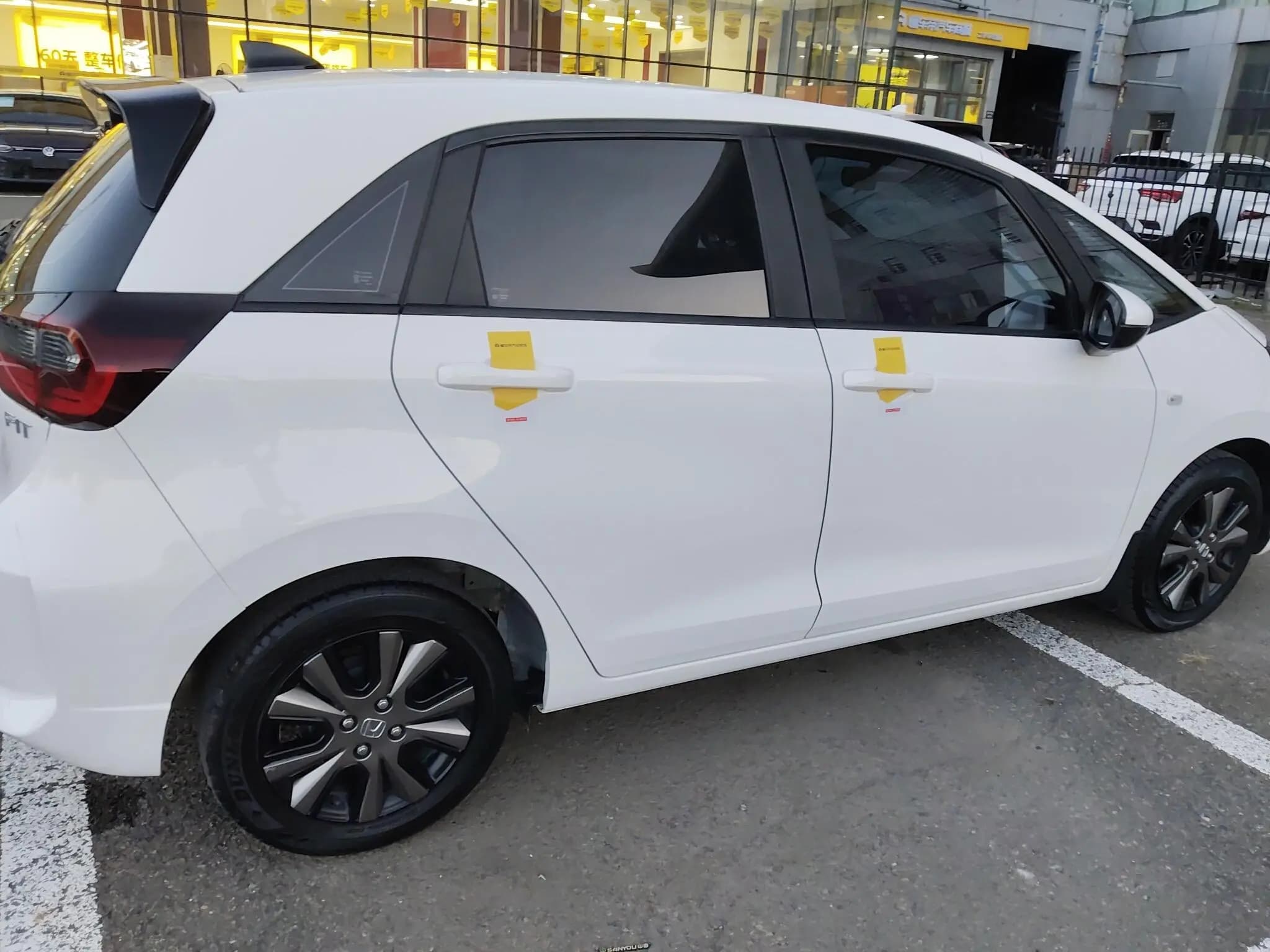 Honda Fit 2022 г. 13284 км. — фото 2