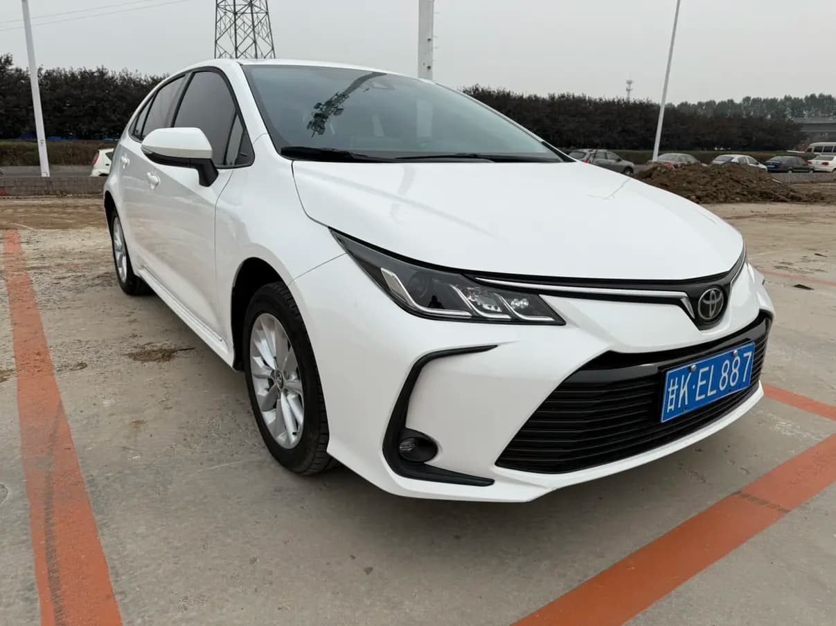 Toyota Corolla 2023 г. 44023 км. — фото 3