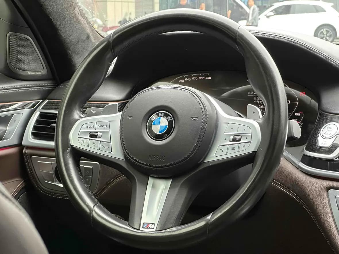 BMW 7 Series 2021 г. 78012 км. — фото 19