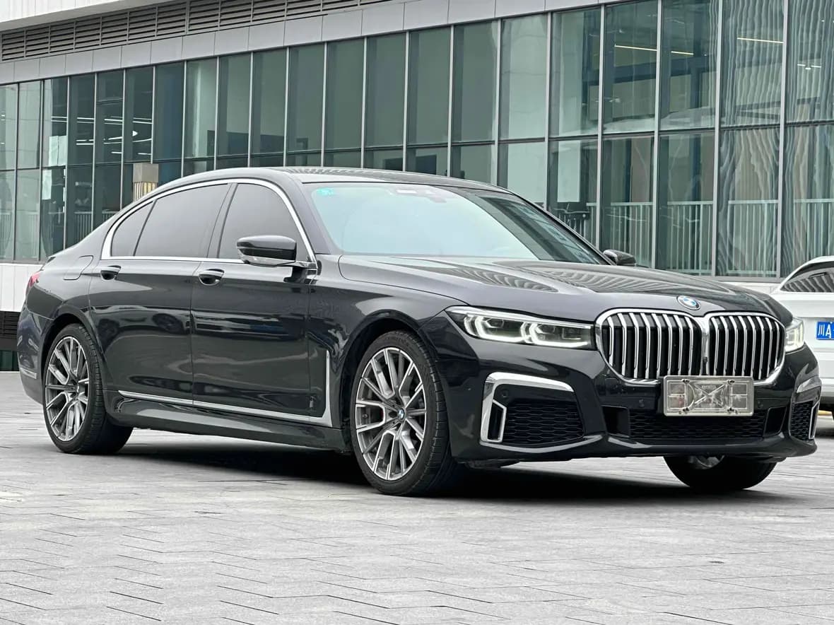 BMW 7 Series 2021 г. 78012 км. — фото 3