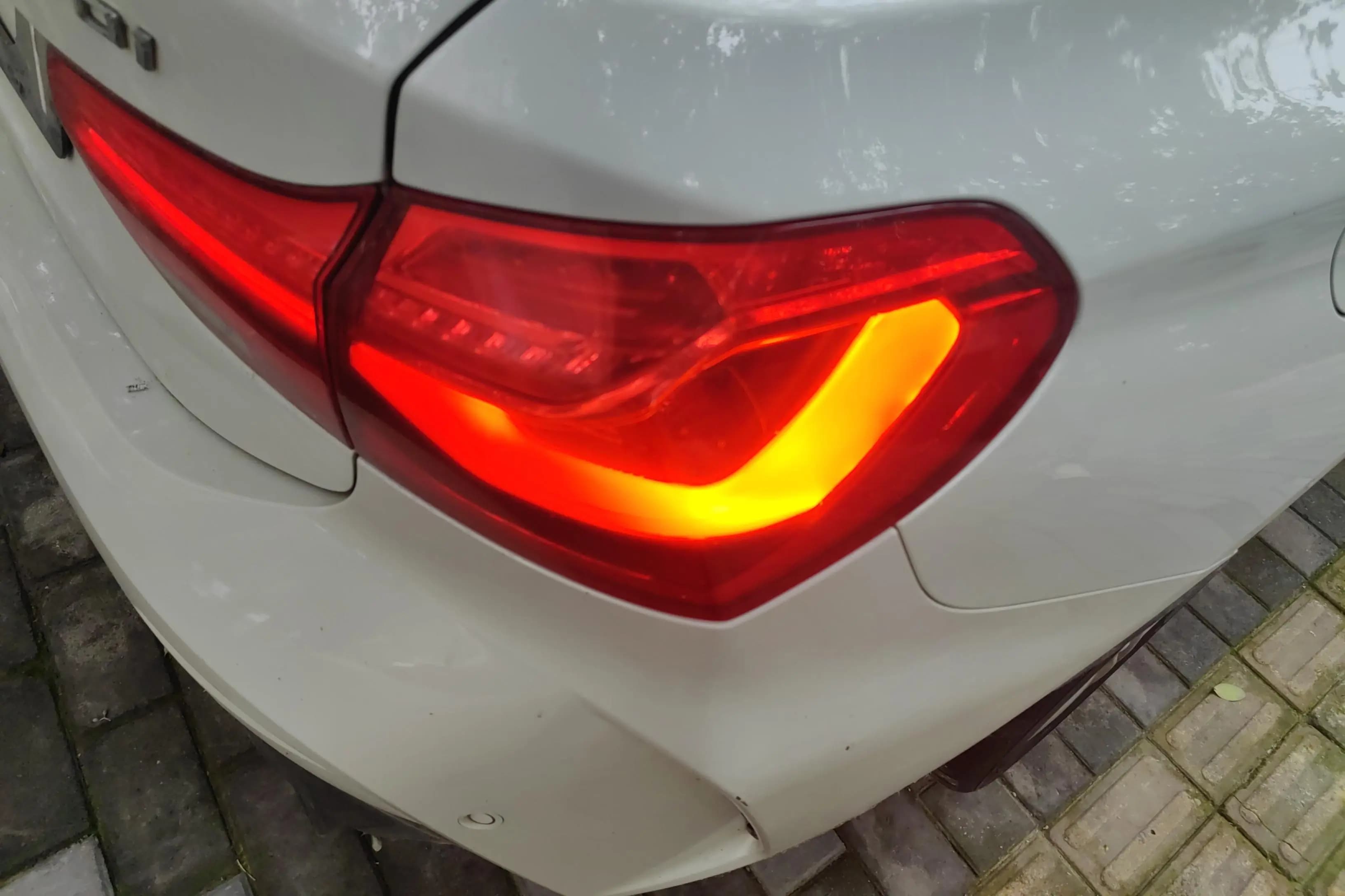 BMW 1 Series 2021 г. 70474 км. — фото 2