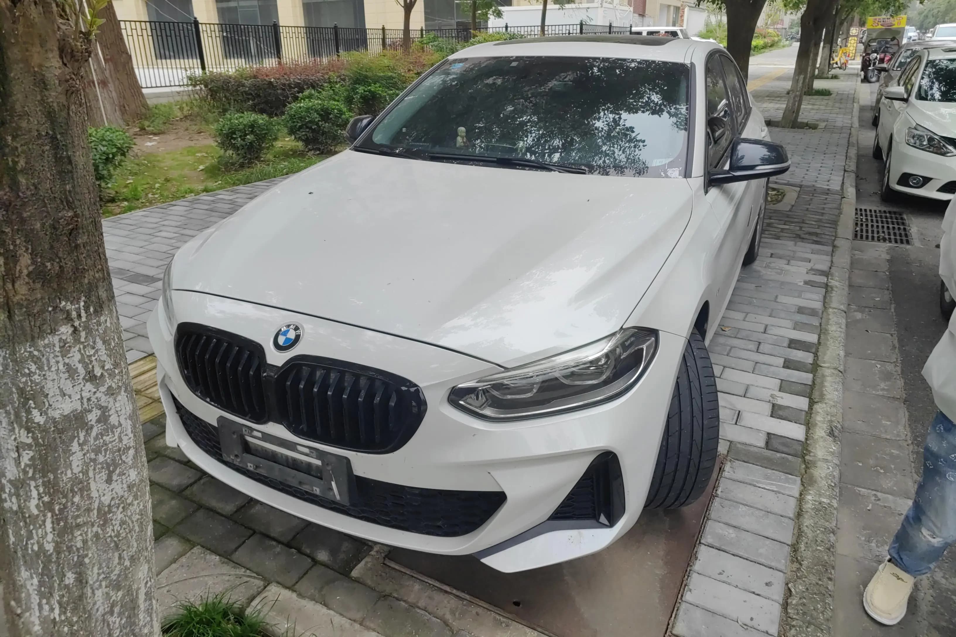 BMW 1 Series 2021 г. 70474 км. — фото 5