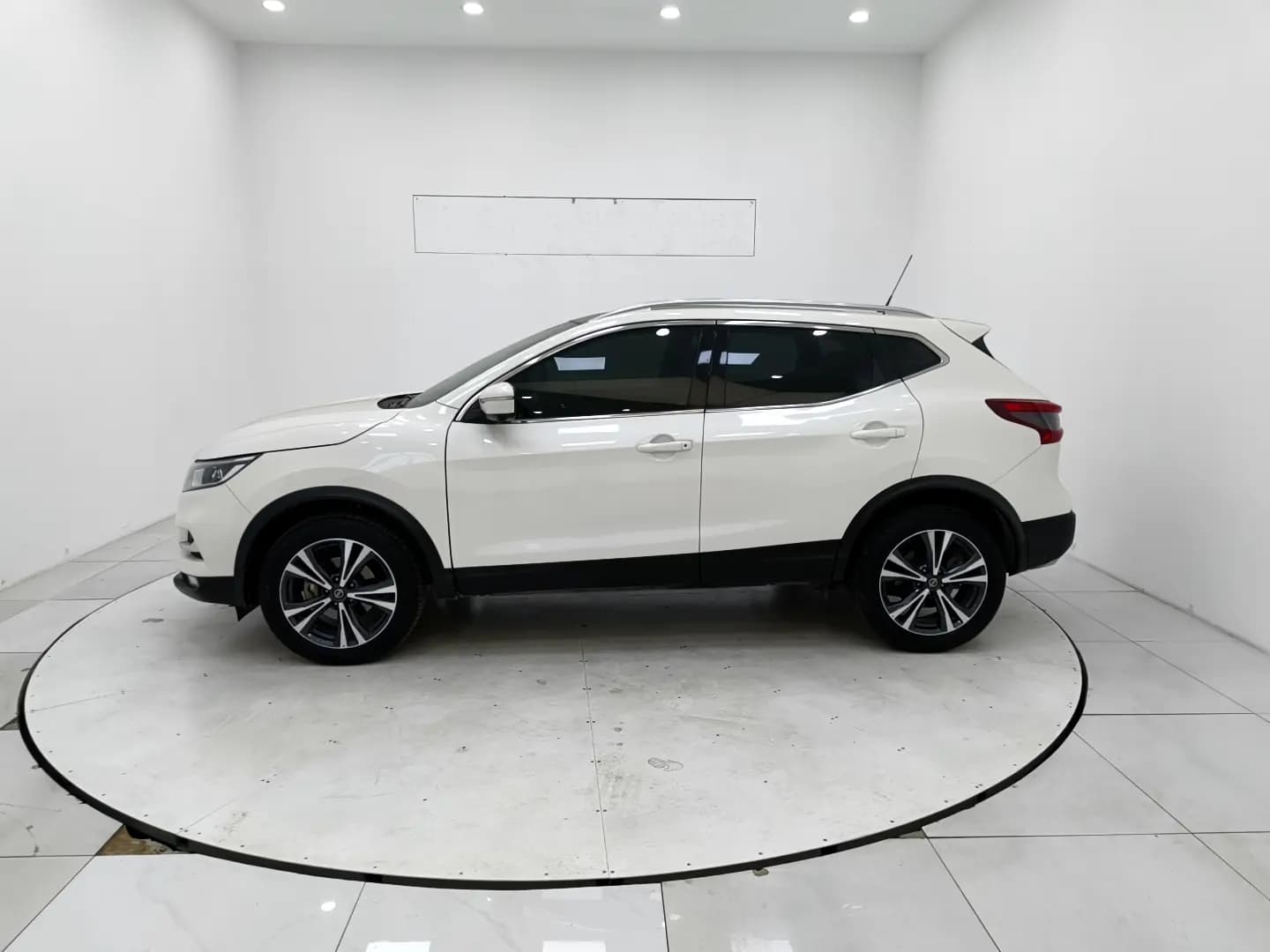 Nissan Qashqai 2022 г. 15000 км. — фото 4