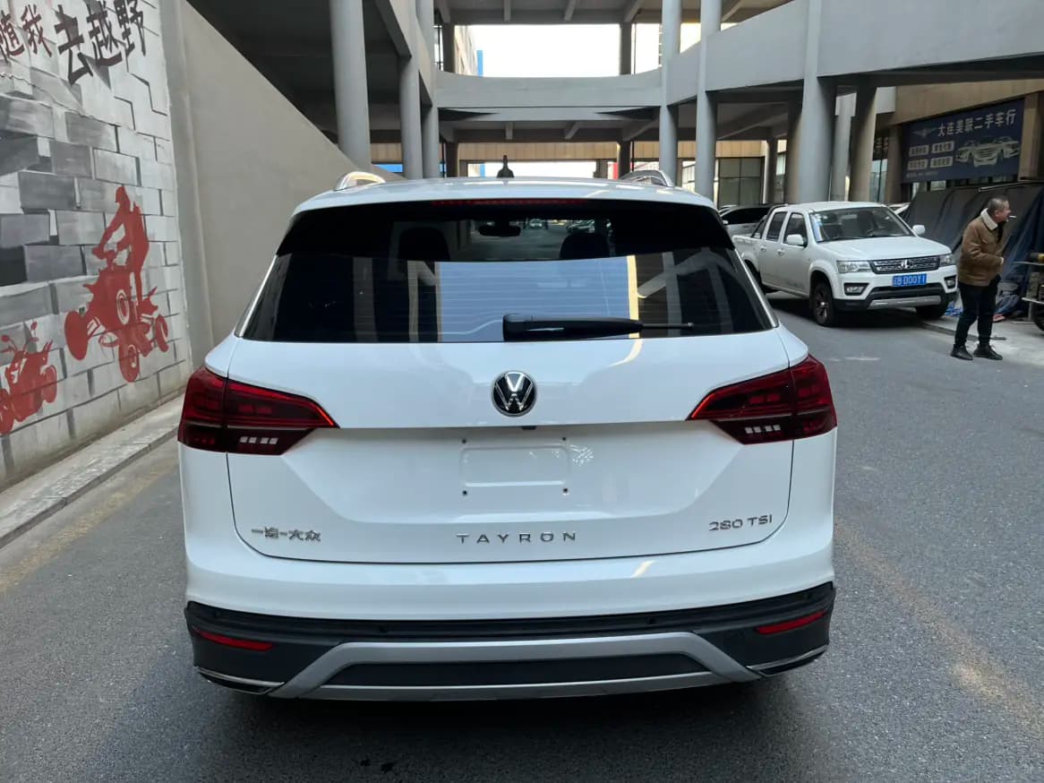 Volkswagen Tayron 2022 г. 38000 км. — фото 3