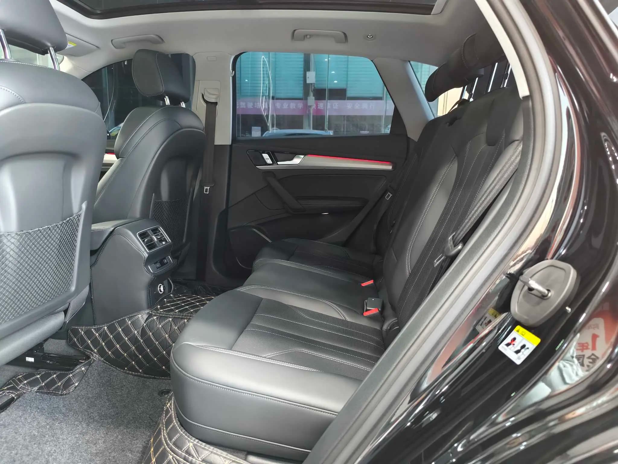 Audi Q5L 2025 г. 10932 км. — фото 18