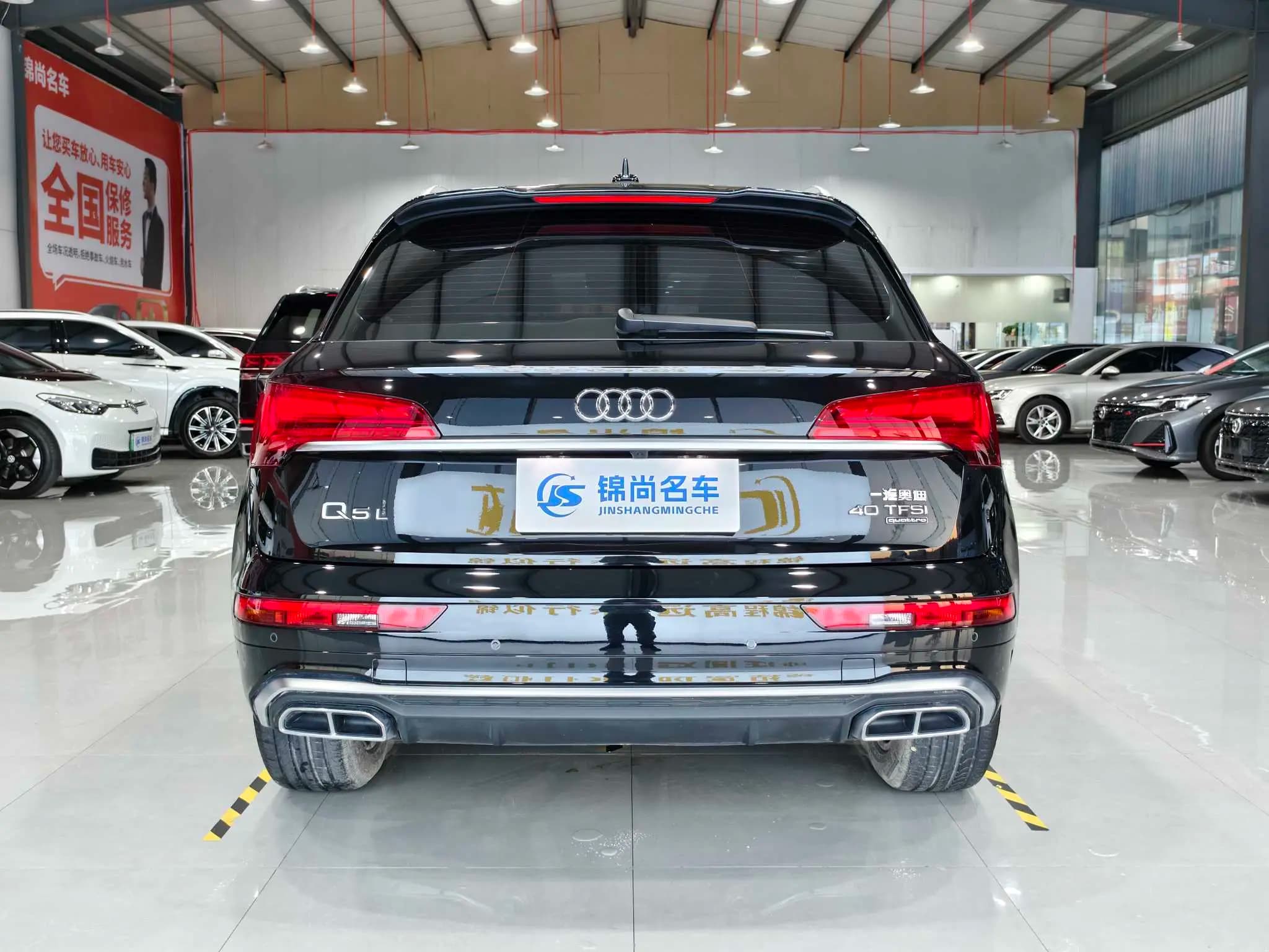 Audi Q5L 2025 г. 10932 км. — фото 5