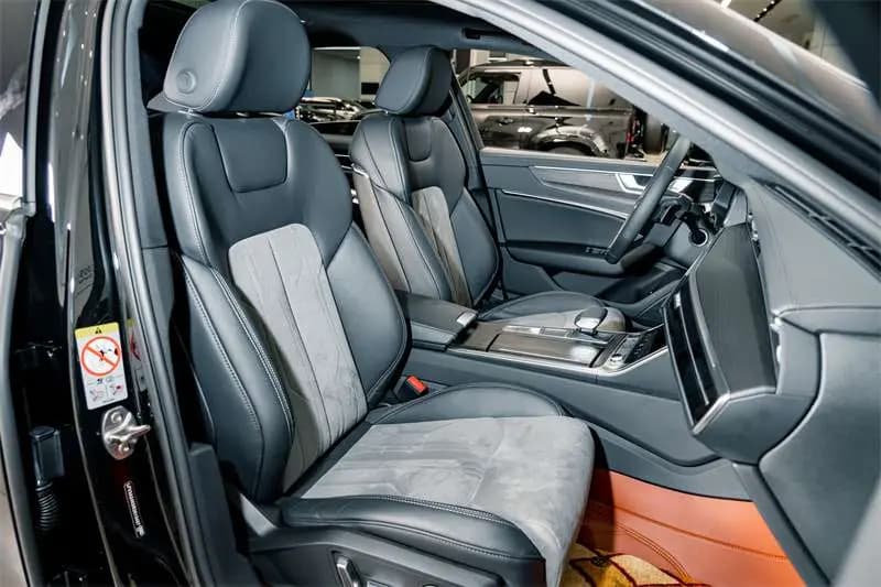 Audi A6L 2024 г. 13400 км. — фото 20