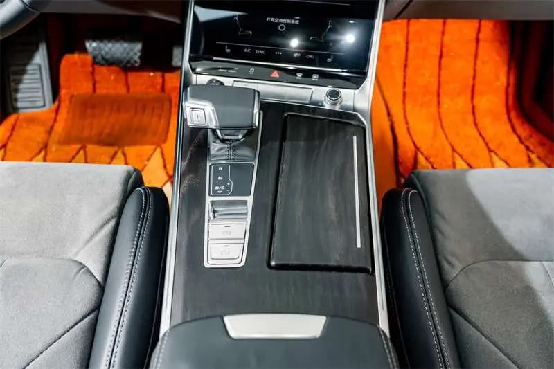 Audi A6L 2024 г. 13400 км. — фото 23