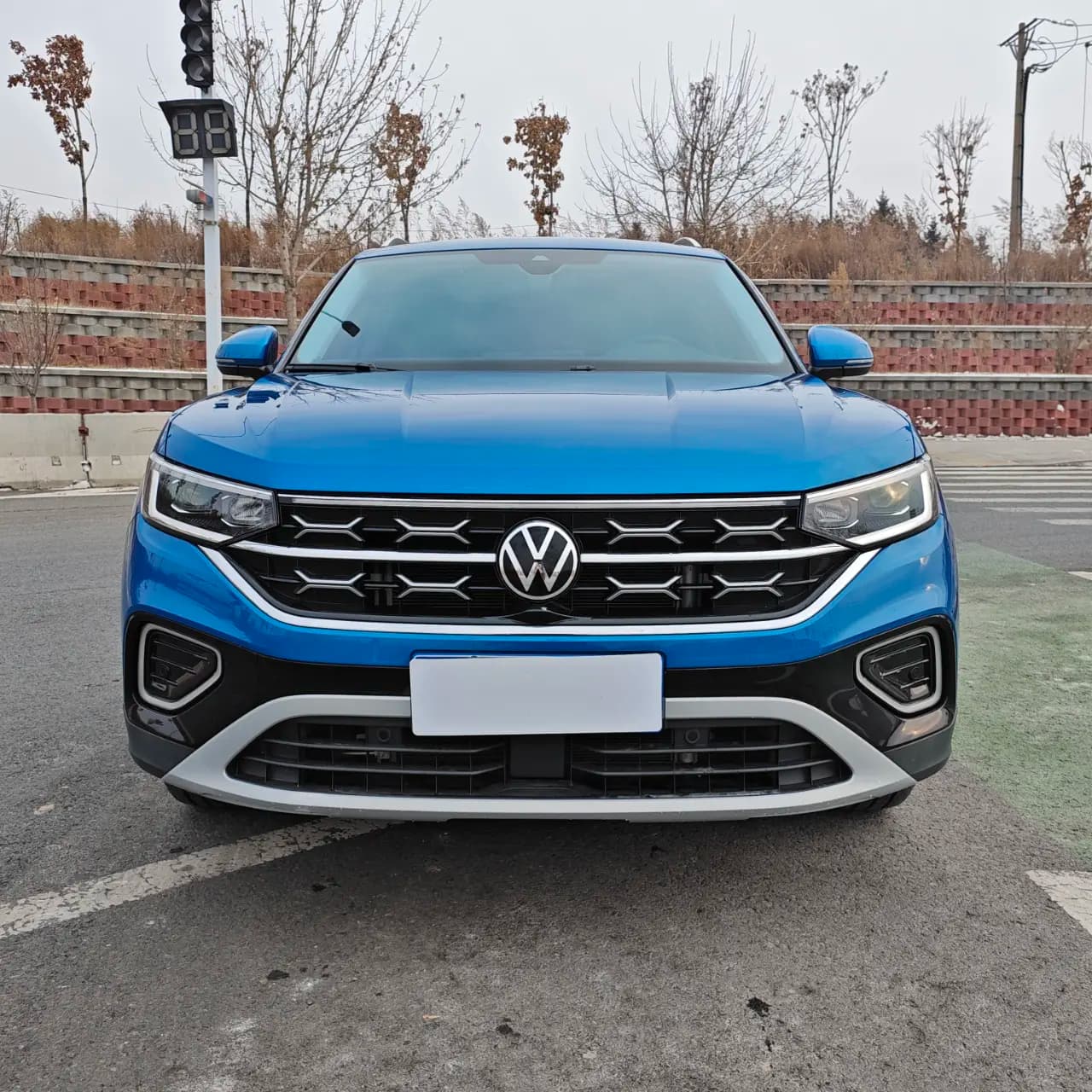 Volkswagen Tayron 2023 г. 54000 км. — фото 2