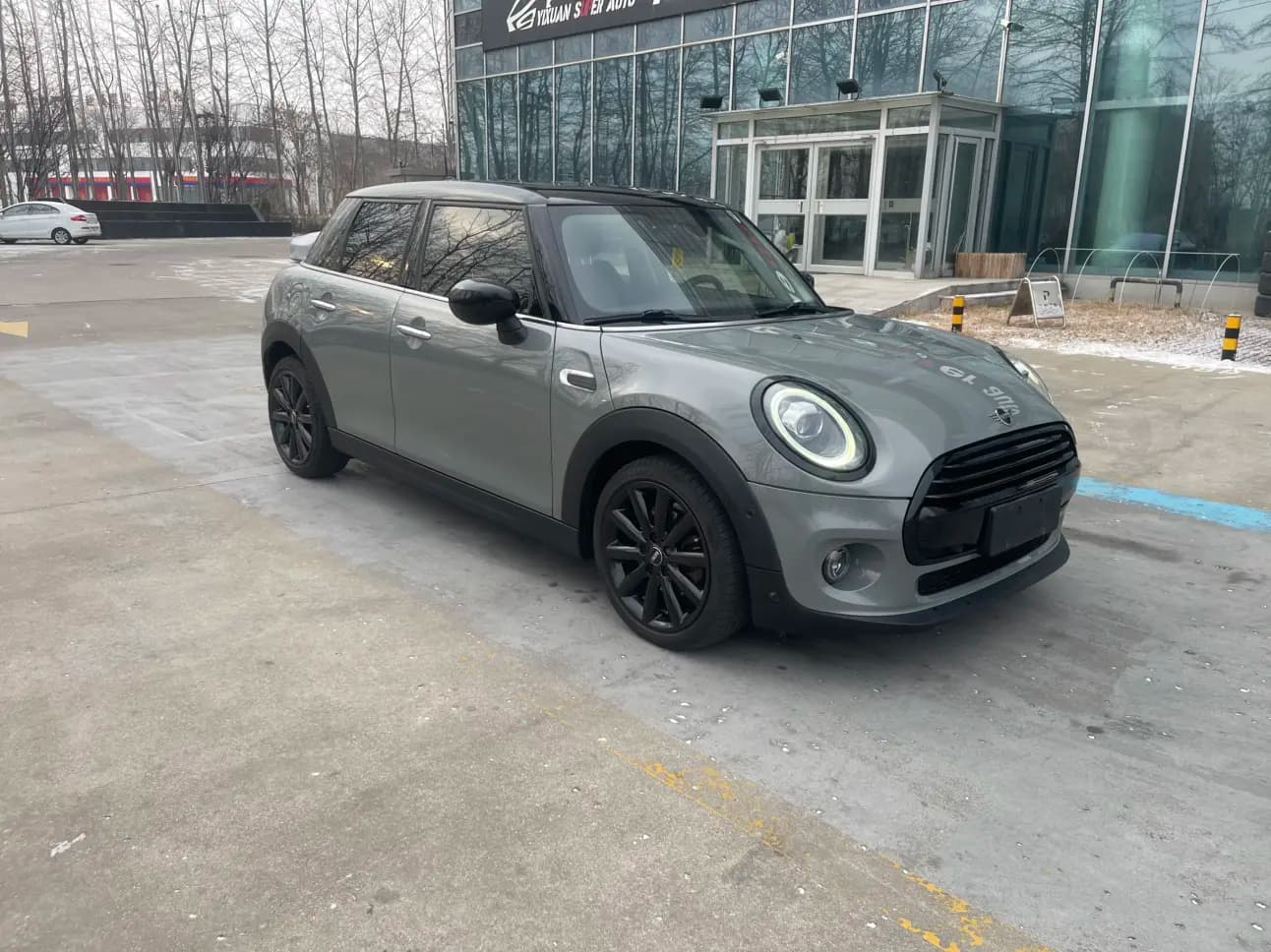 MINI  2021 г. 31135 км. — фото 3