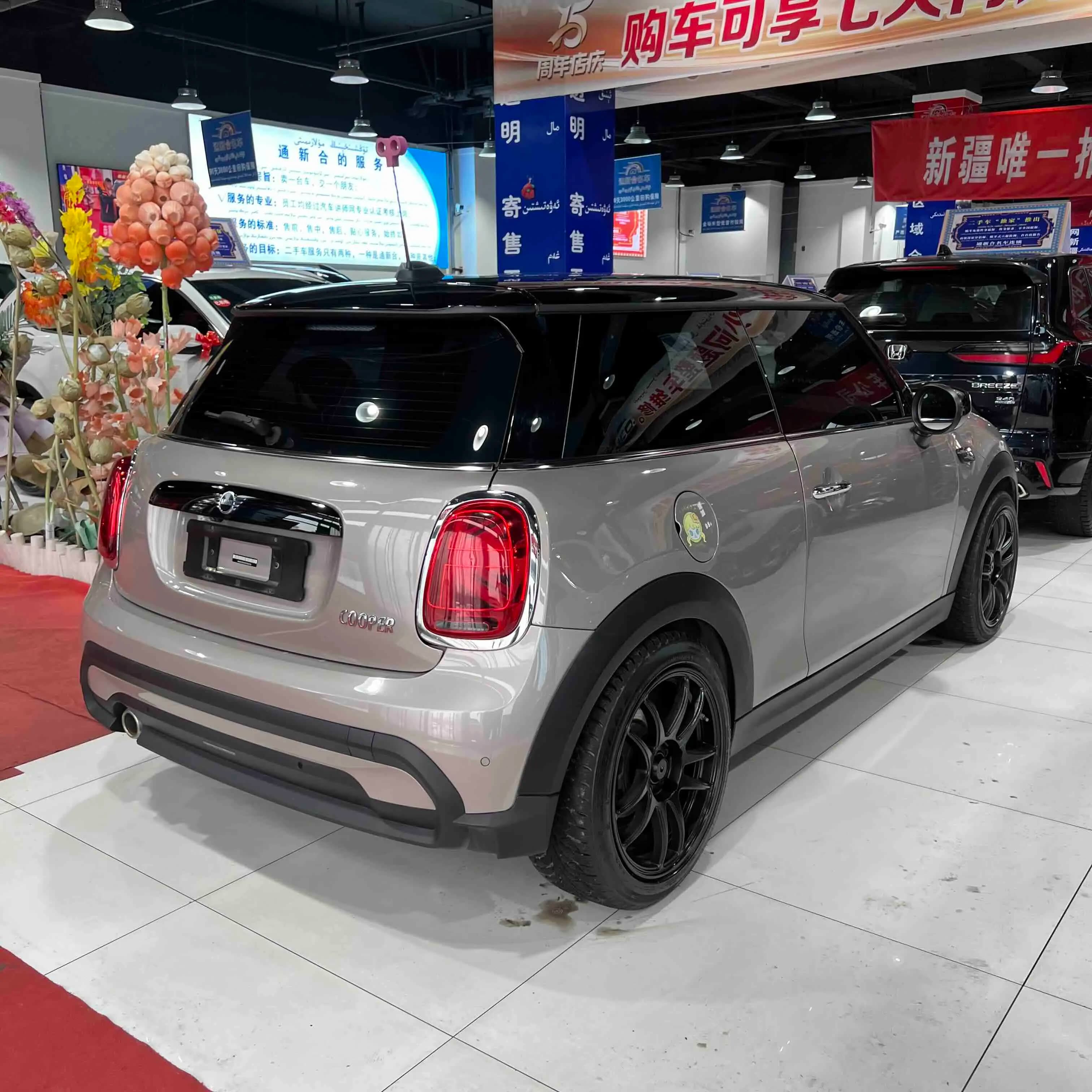 MINI  2022 г. 45132 км. — фото 5