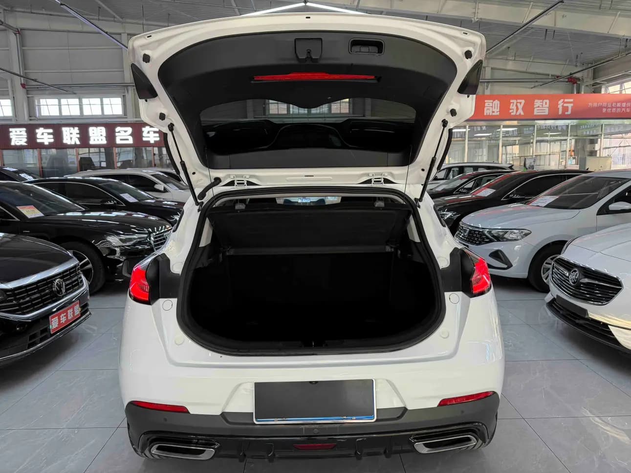 Geely Emgrand S 2022 г. 43483 км. — фото 16