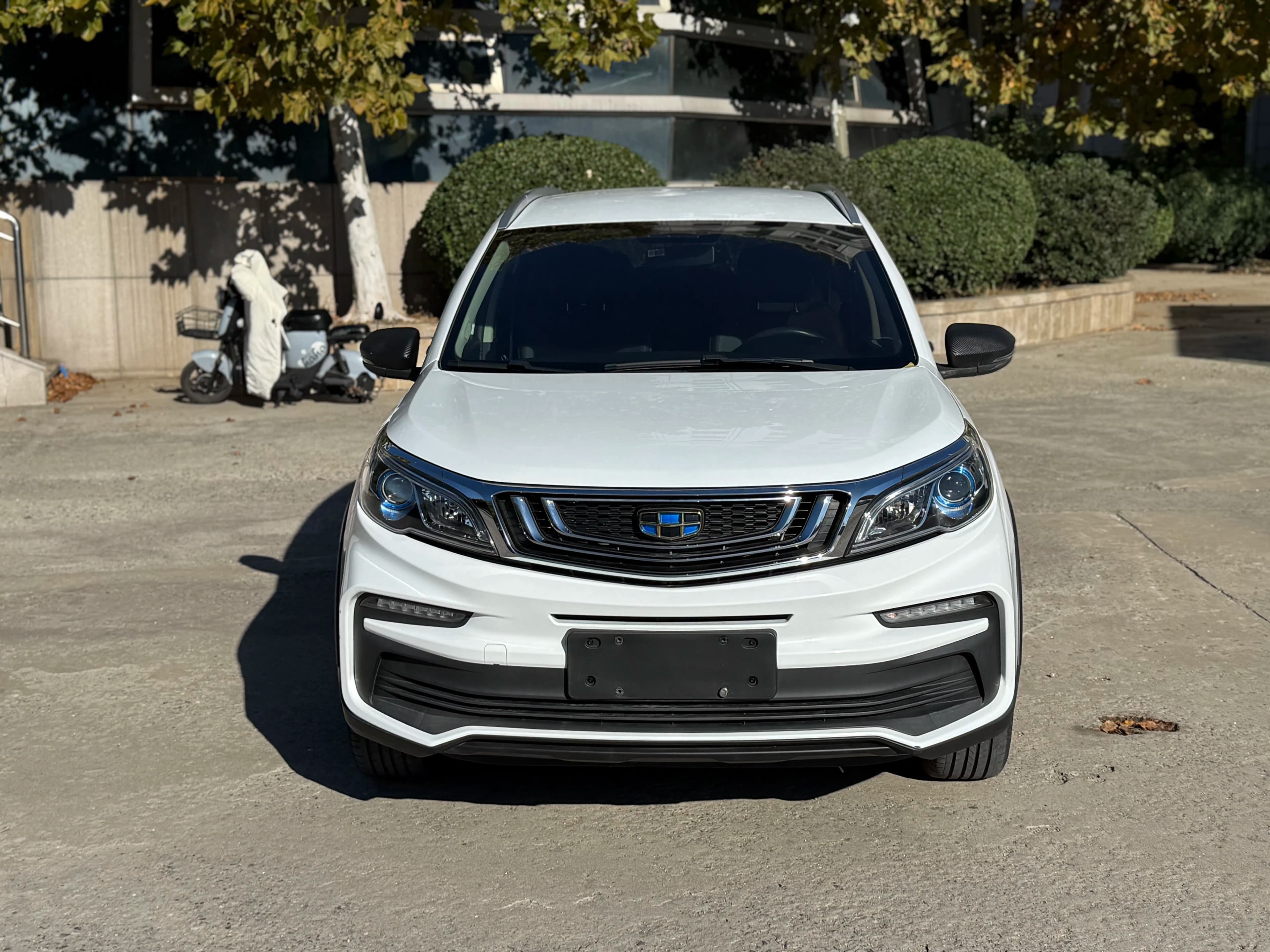 Geely Vision X3 2021 г. 30039 км. — фото 2