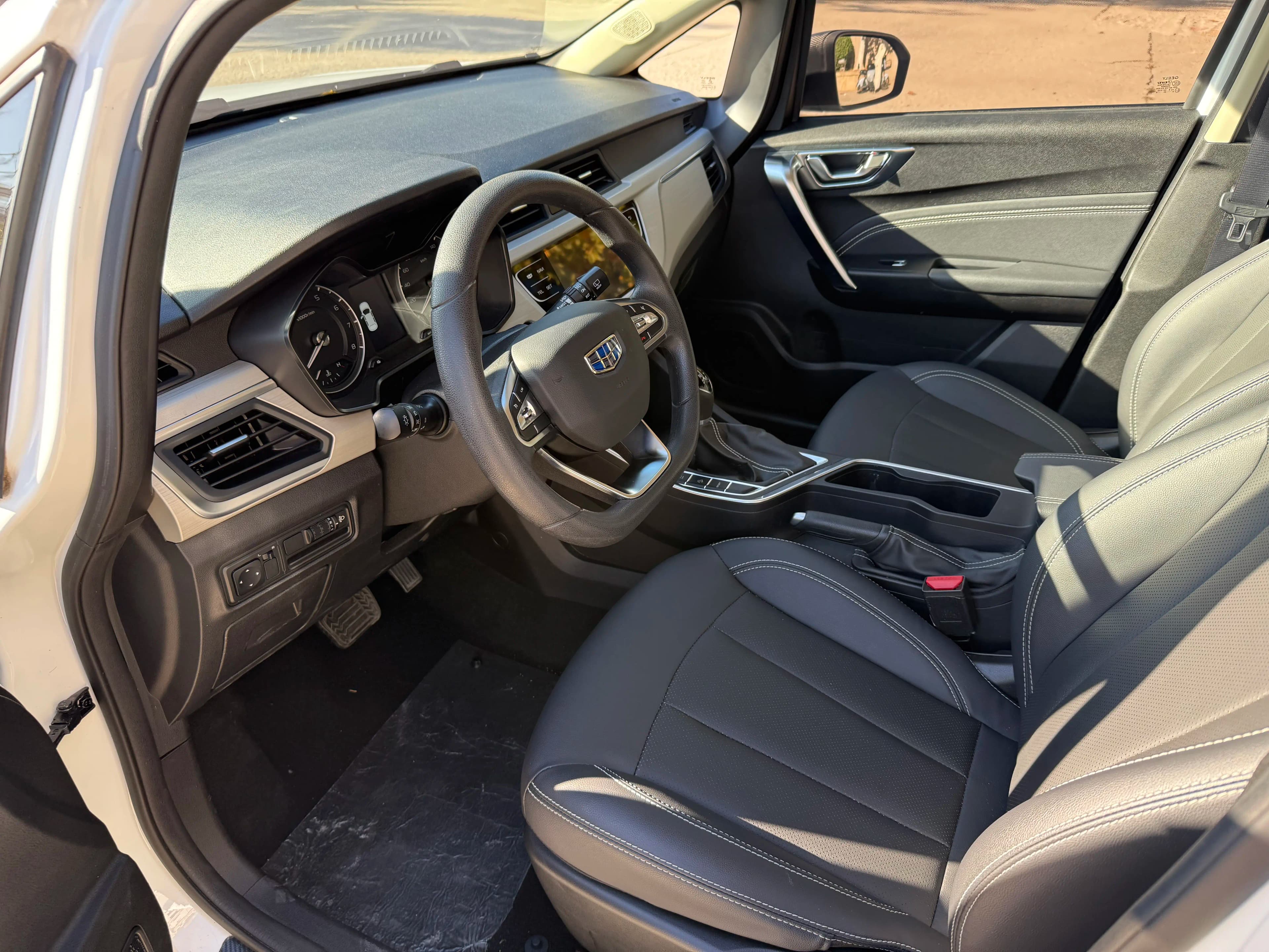 Geely Vision X3 2021 г. 30039 км. — фото 8