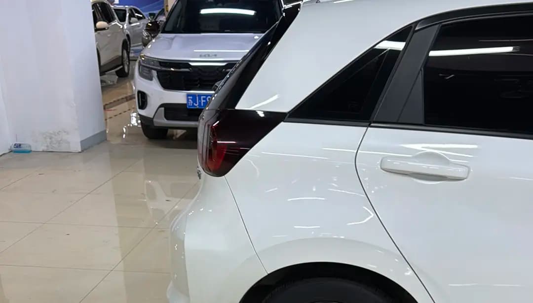 Honda Fit 2023 г. 38111 км. — фото 10