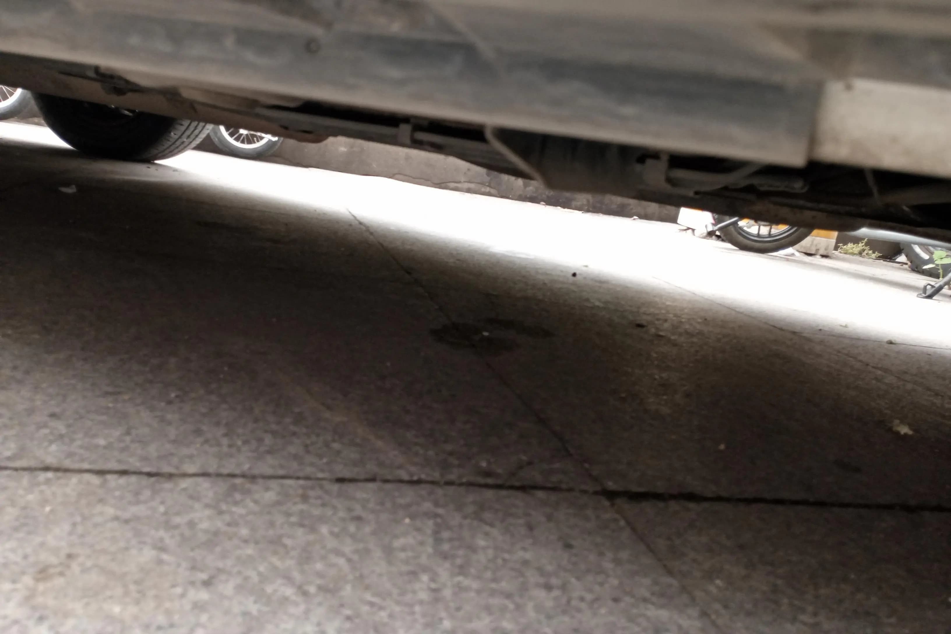 Toyota Yaris L 2021 г. 53037 км. — фото 12