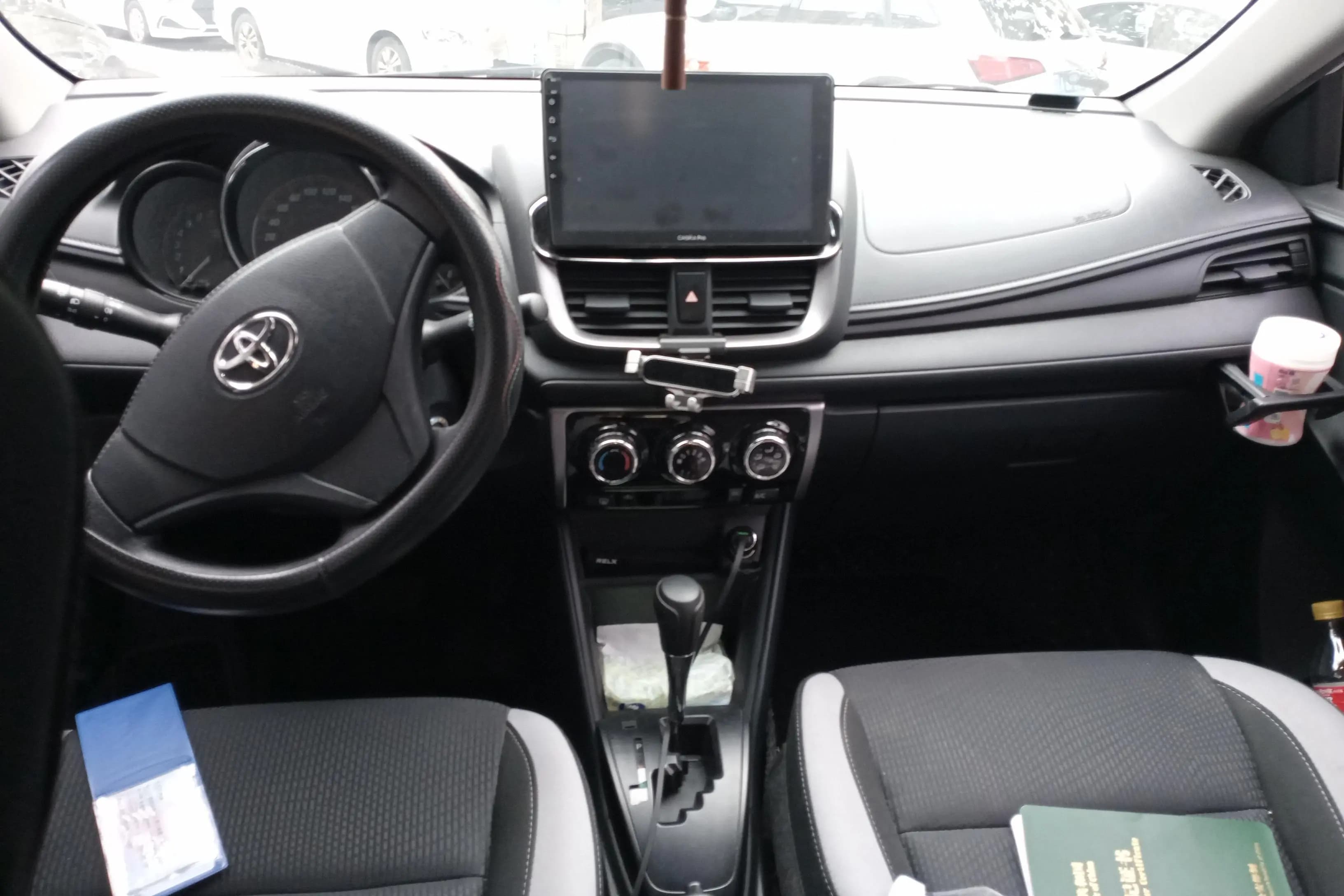 Toyota Yaris L 2021 г. 53037 км. — фото 13