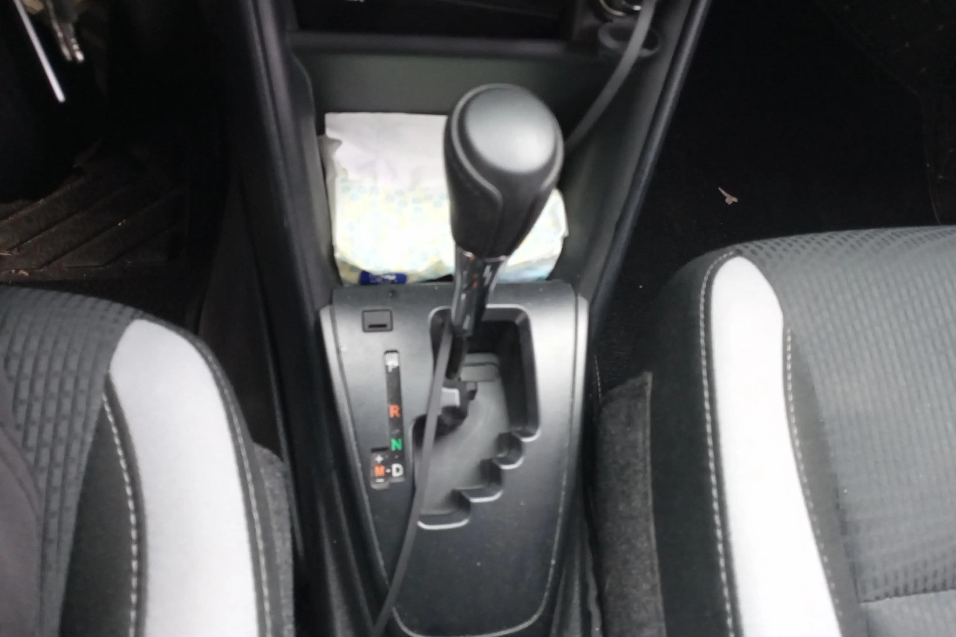 Toyota Yaris L 2021 г. 53037 км. — фото 15