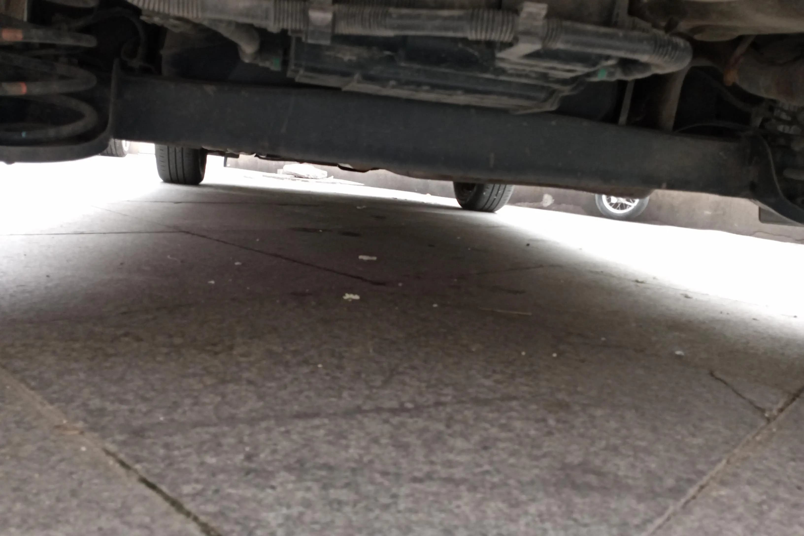 Toyota Yaris L 2021 г. 53037 км. — фото 10