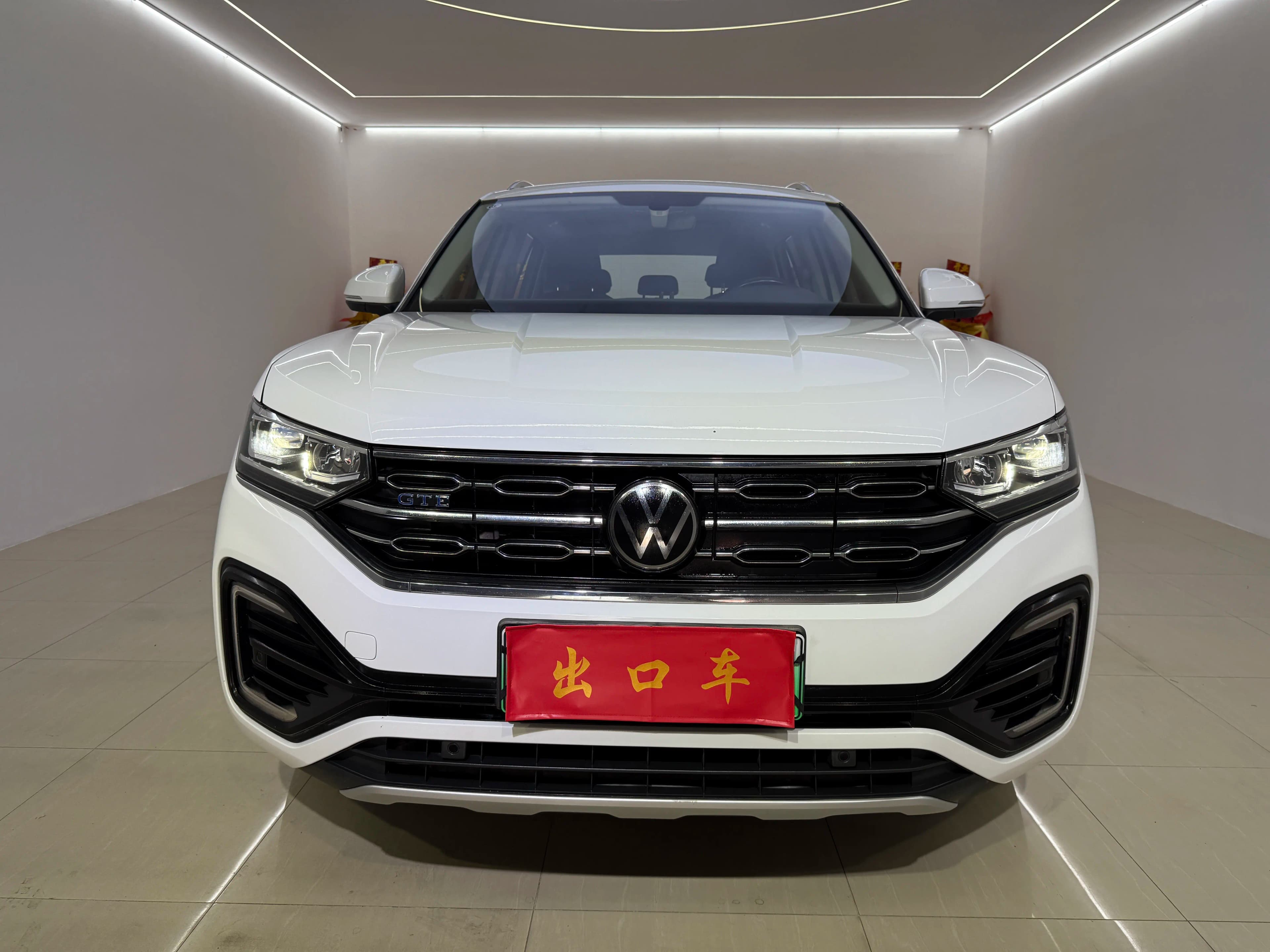 Volkswagen Tayron GTE 2021 г. 32000 км. — фото 2