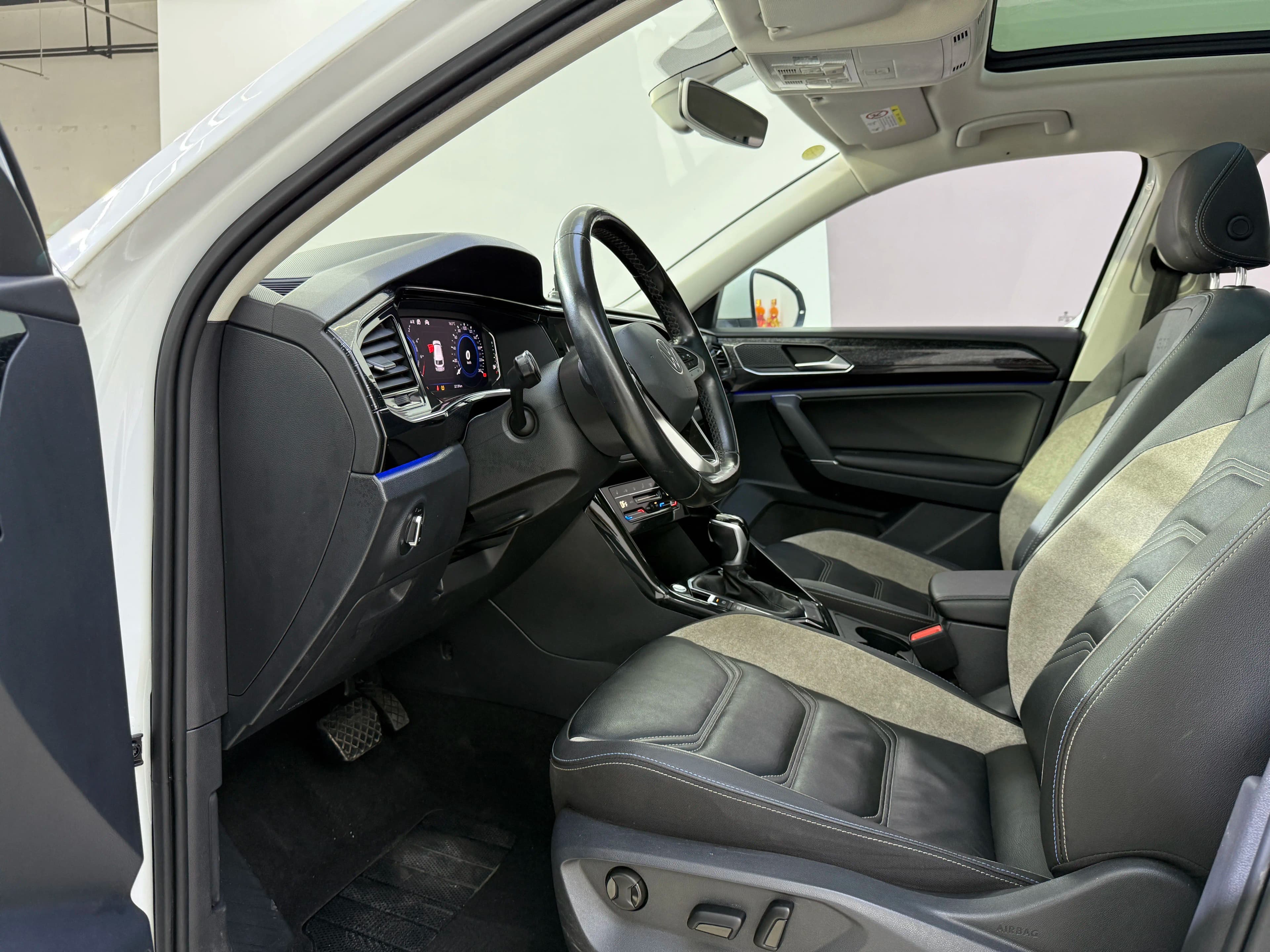 Volkswagen Tayron GTE 2021 г. 32000 км. — фото 21