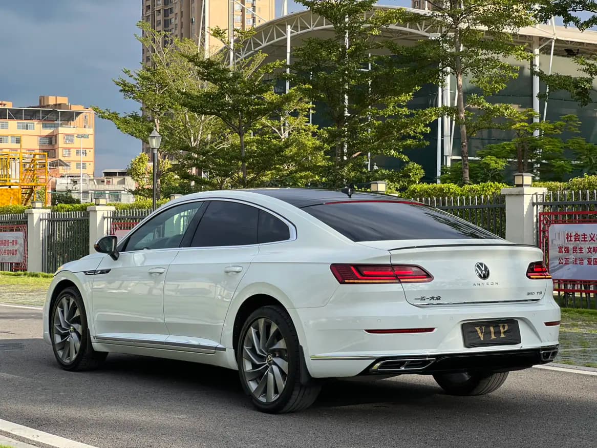Volkswagen Arteon 2022 г. 68067 км. — фото 4