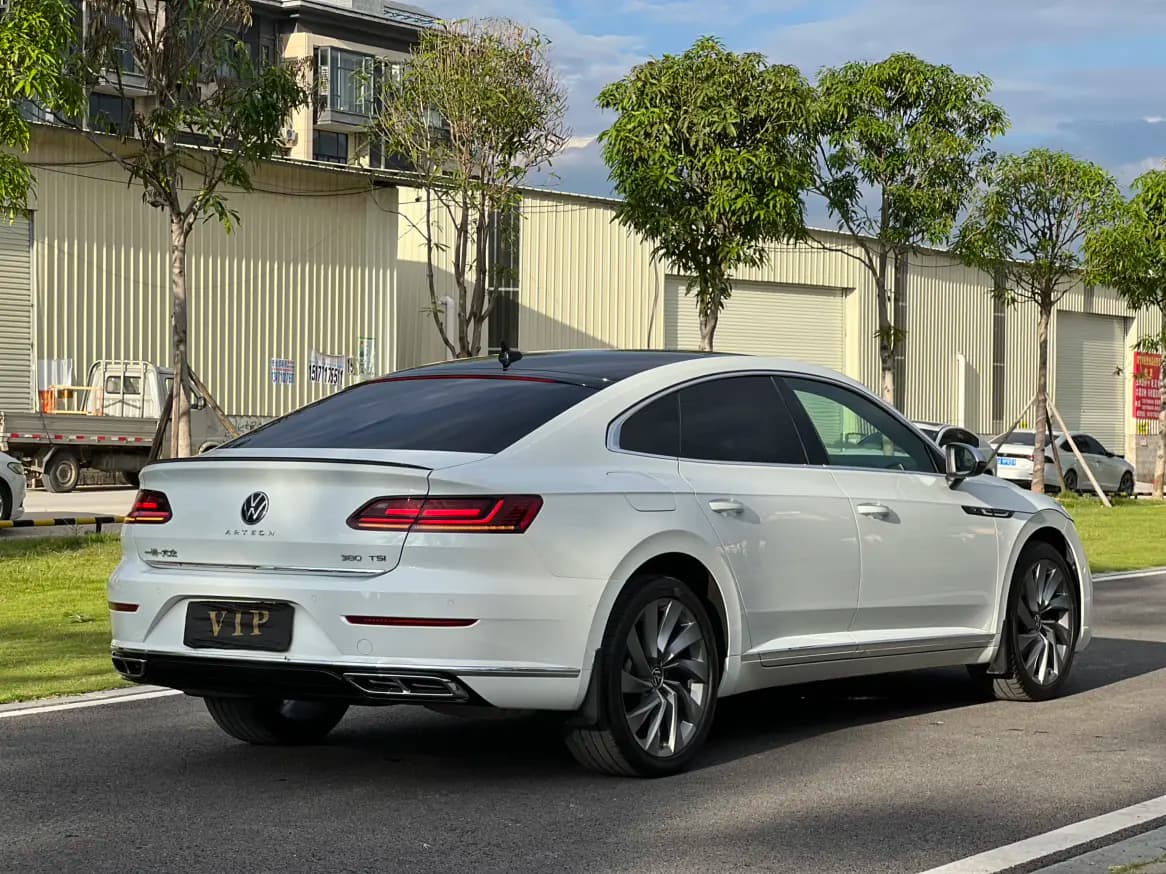 Volkswagen Arteon 2022 г. 68067 км. — фото 6